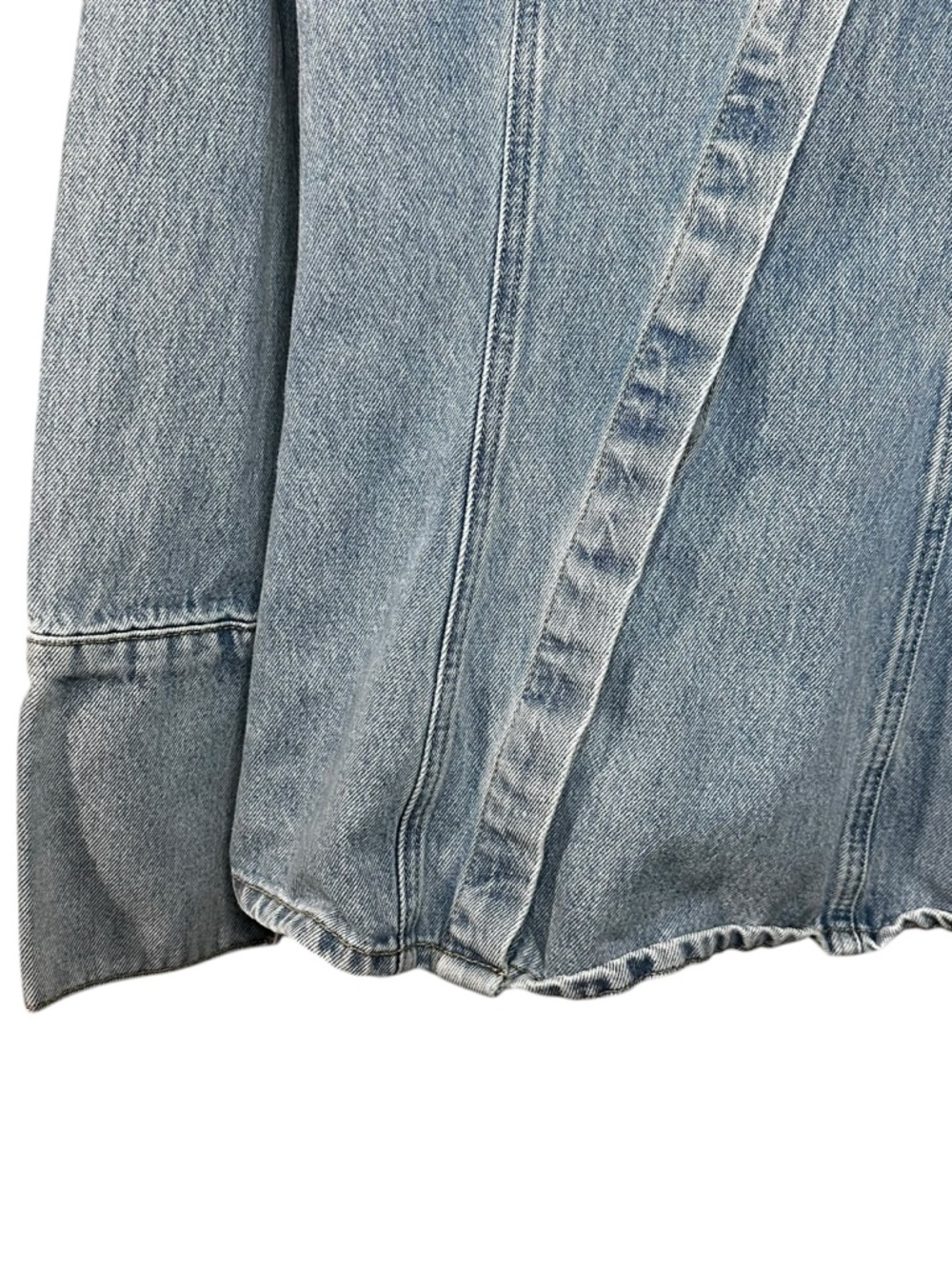 Meshki Light Wash Denim Jacket XS Fitted Button Front 100% Cotton - Picture 5 of 15